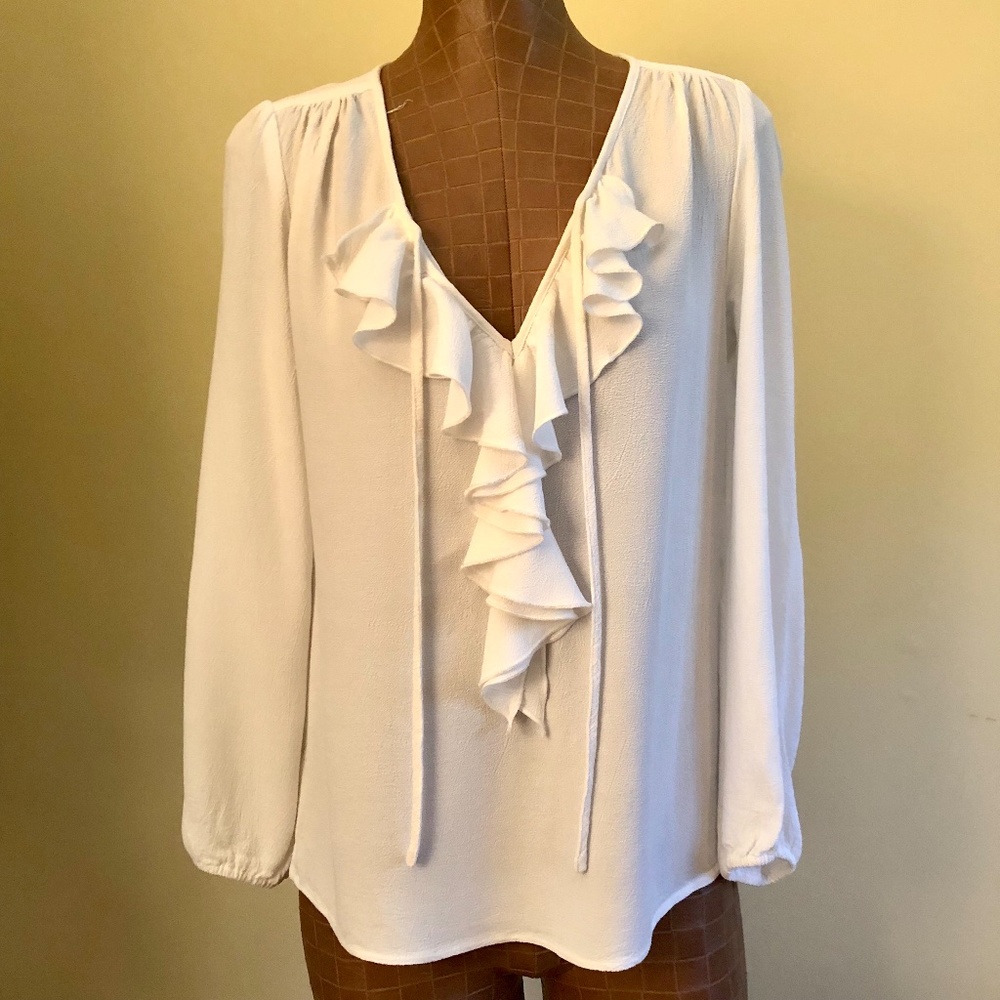 LIKE NEW! Karen Kane Ruffled Poets Blouse, Soft White, Large